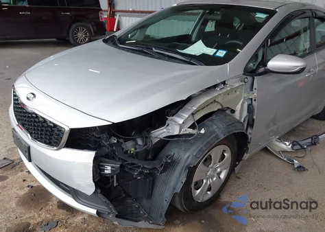 2017 Kia Forte Lx из США, поврежденный, VIN 3KPFK4A72HE157989